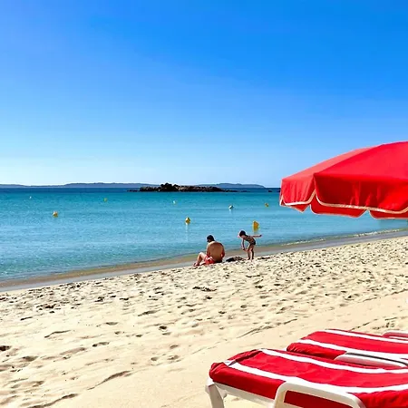 Saint Clair Pieds Dans L'eau *